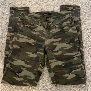 Kenneth Cole camo pants.